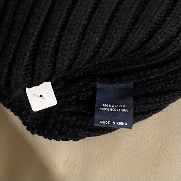 Tommy Hilfiger Knit Logo Cuff Beanie Hat  NWT! - Picture 5 of 5